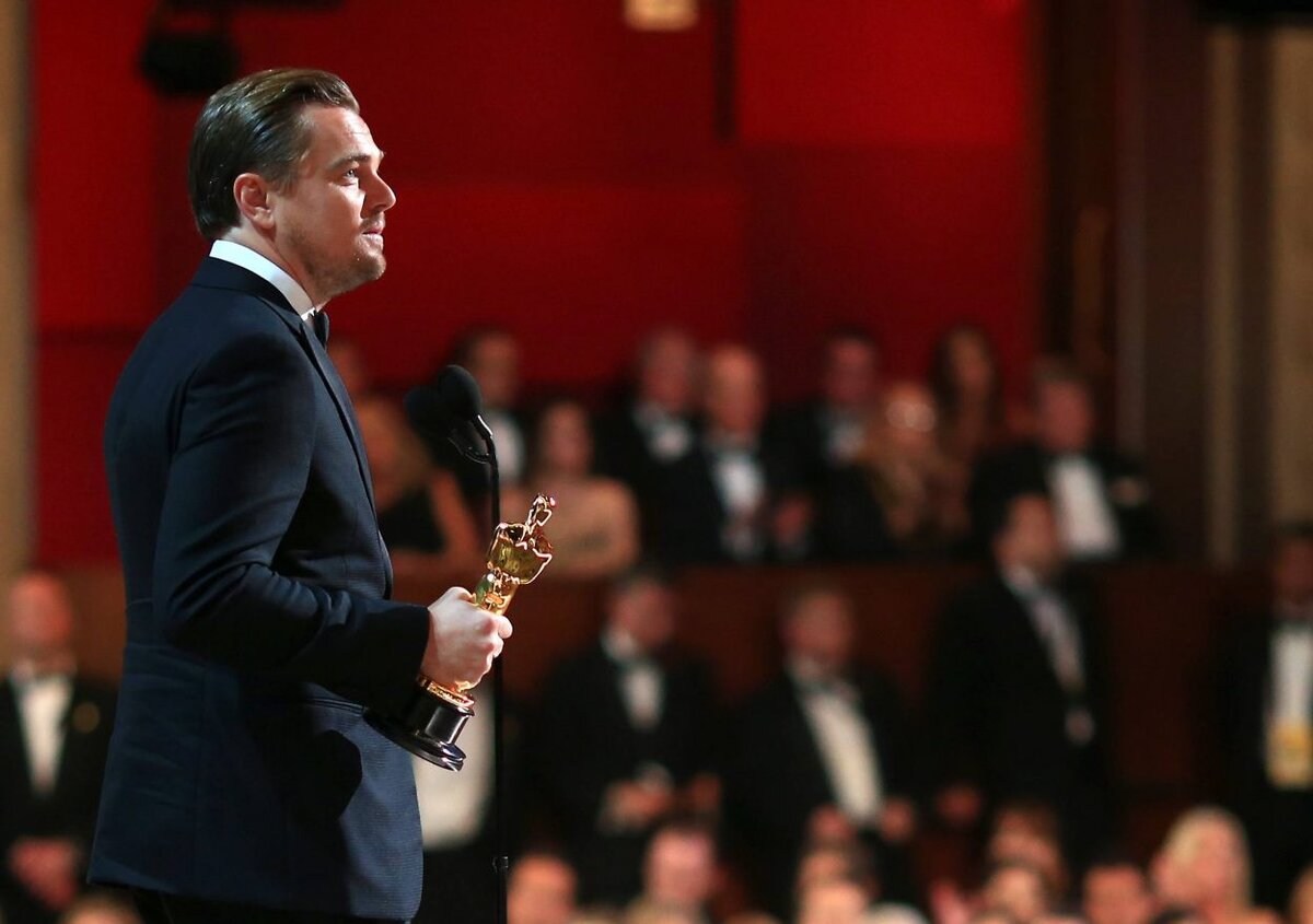 Кадр с церемонии вручения Лео премии "Оскар", 2016 год