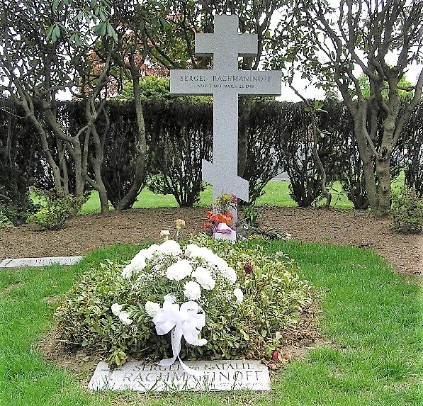 Могила С.А. Рахманинова. С сайта ru.wikipedia.org