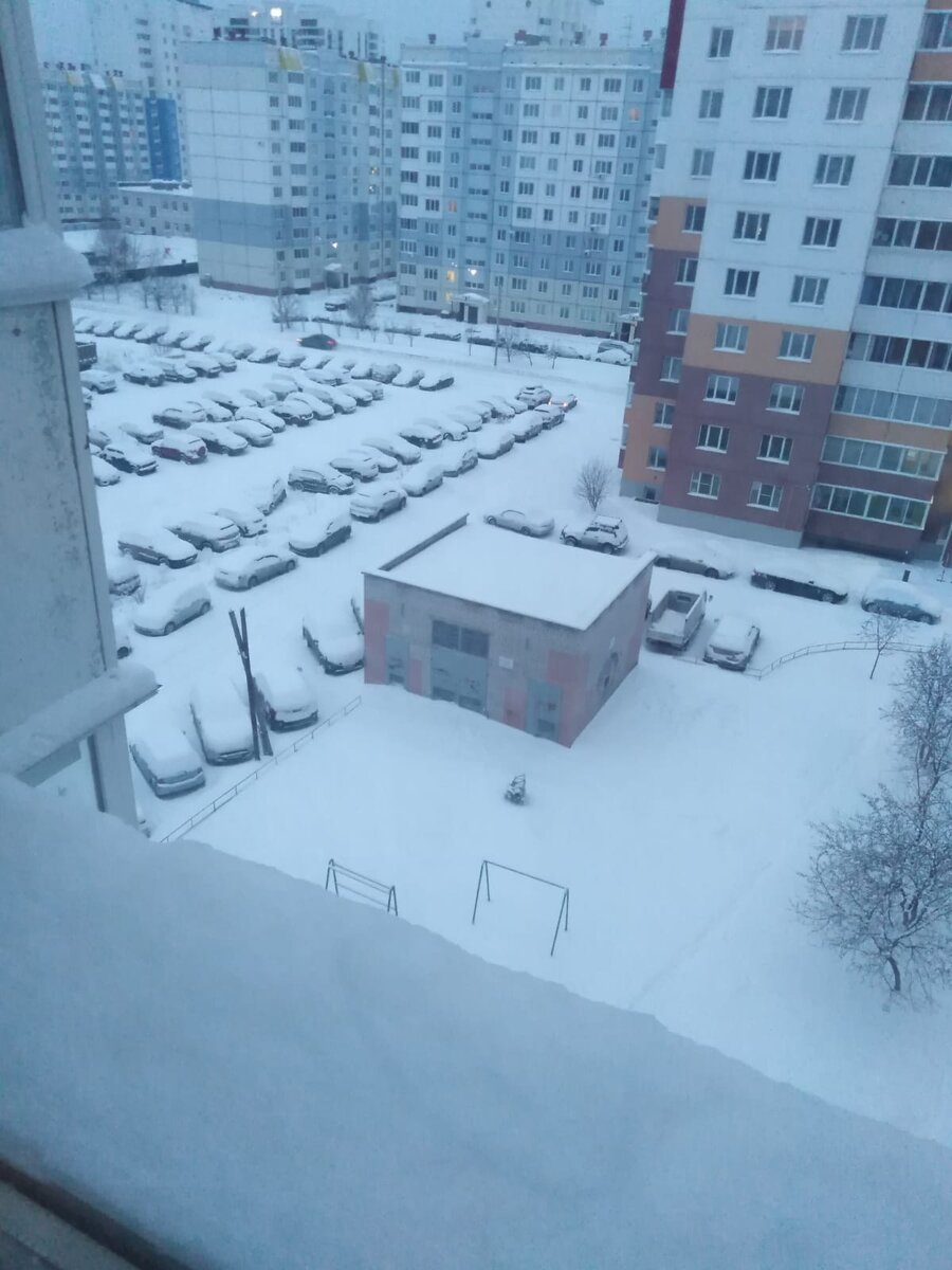 Привет! Я - апрель!