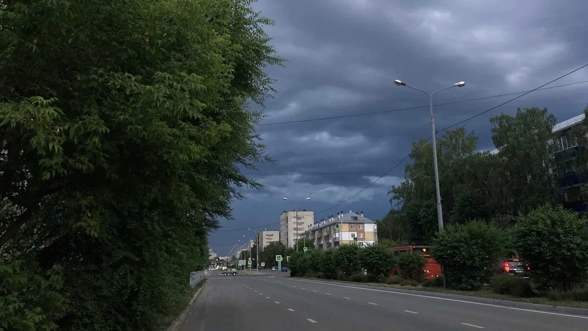     В Татарстане завтра днем, 7 июня, прогнозируют небольшие дожди в ряде районов. Подробностями погоды на предстоящие сутки поделились в гидрометцентре региона.