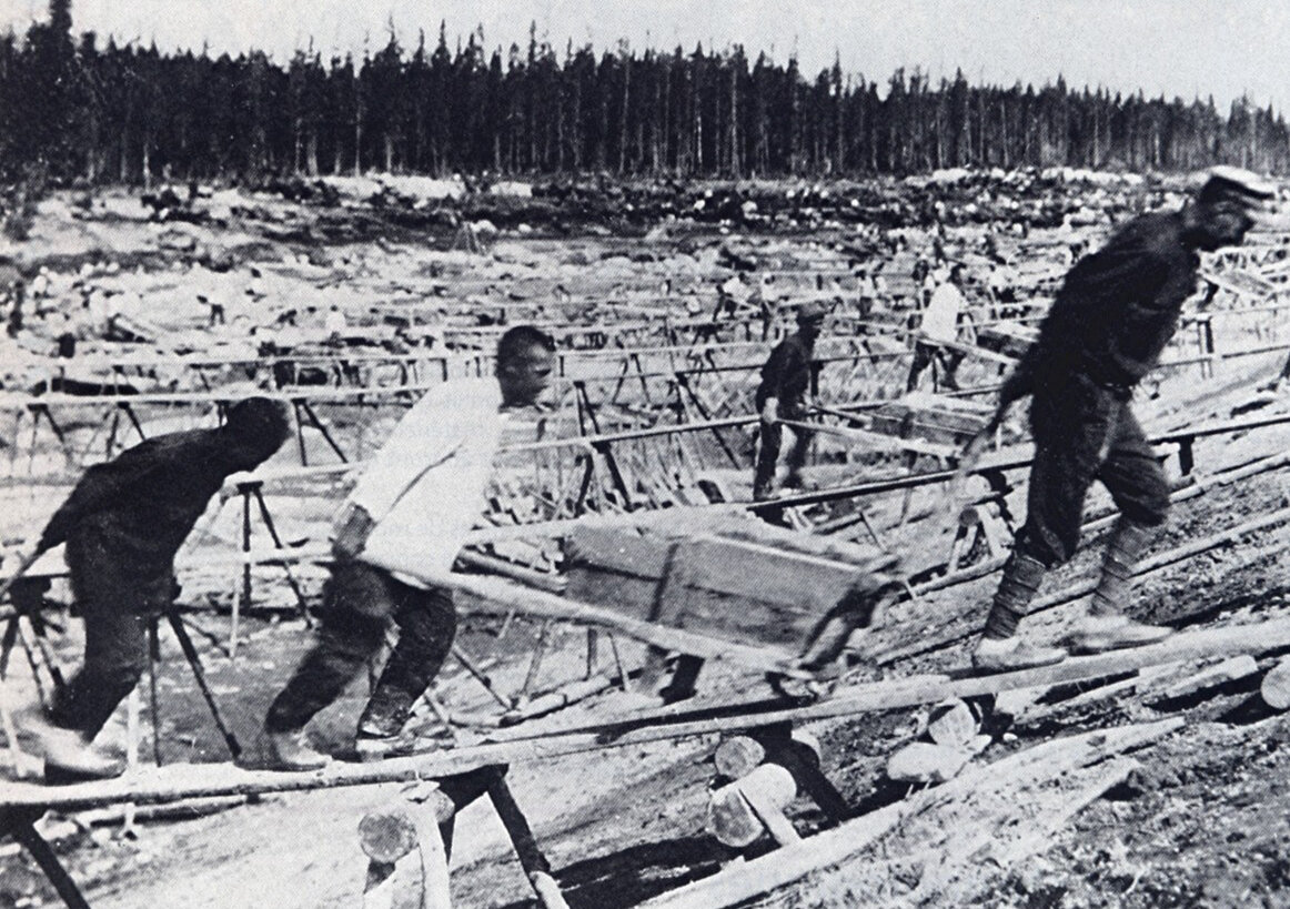 Сооружение Беломорканала. 1932 год.