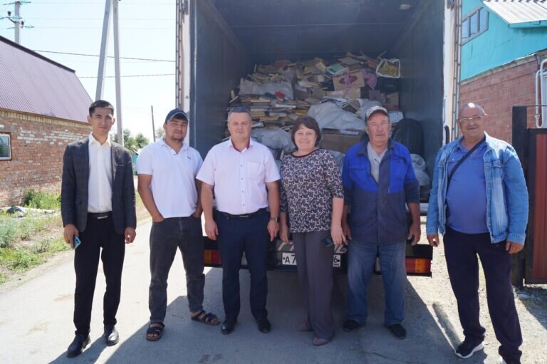    Средства за макулатуру жители Кваркенского района направят на гуманитарную помощь Марина Шарт