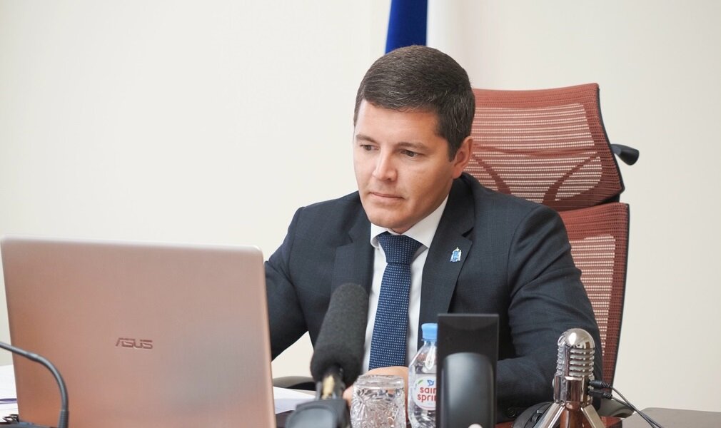    Дмитрий Артюхов Yanao.ru