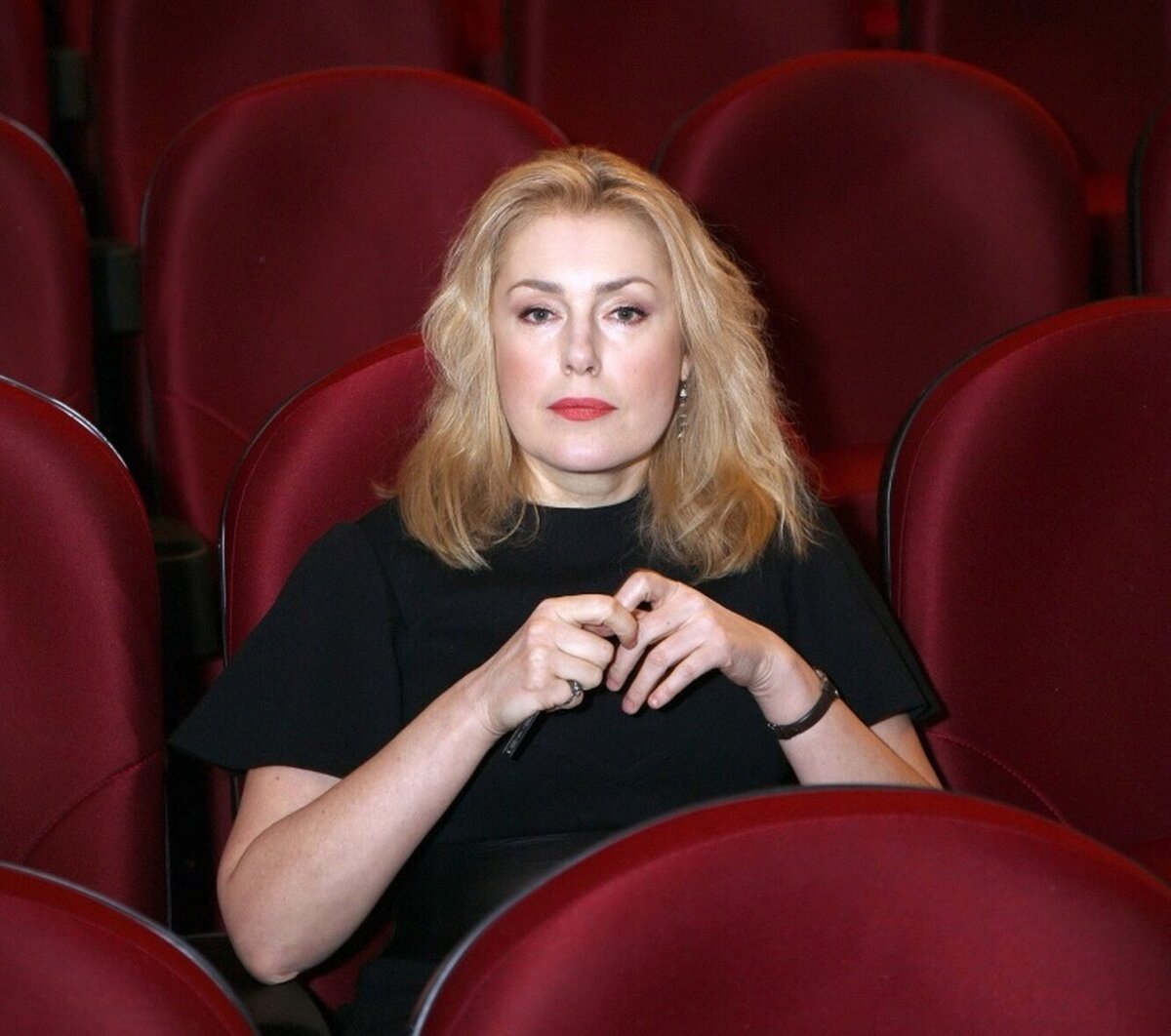 Артисты и певцы, которые жёстко и неуклонно гнут свою линию. Вот они и ...