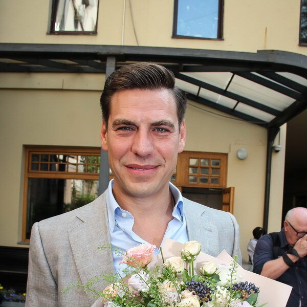     Сегодня: Дмитрию Дюжеву – 45