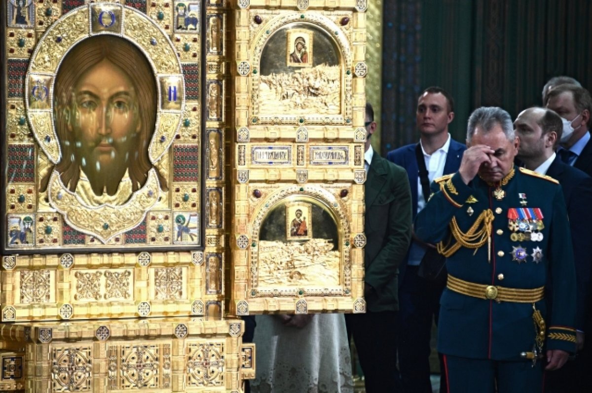    «Спас Нерукотворный» в окопах на передовой.