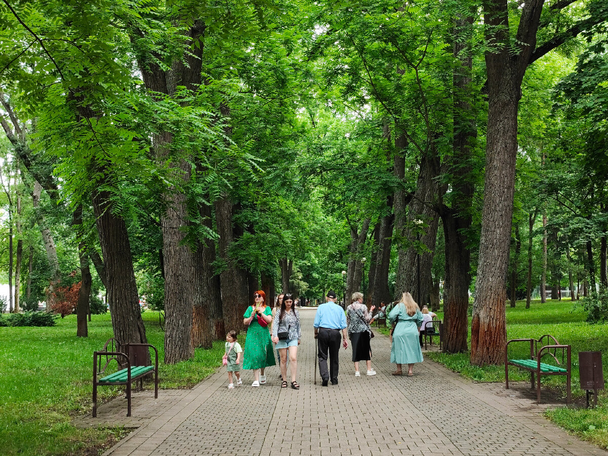 Территория парка "Городской сад" на месте бывшего черкесского аула.