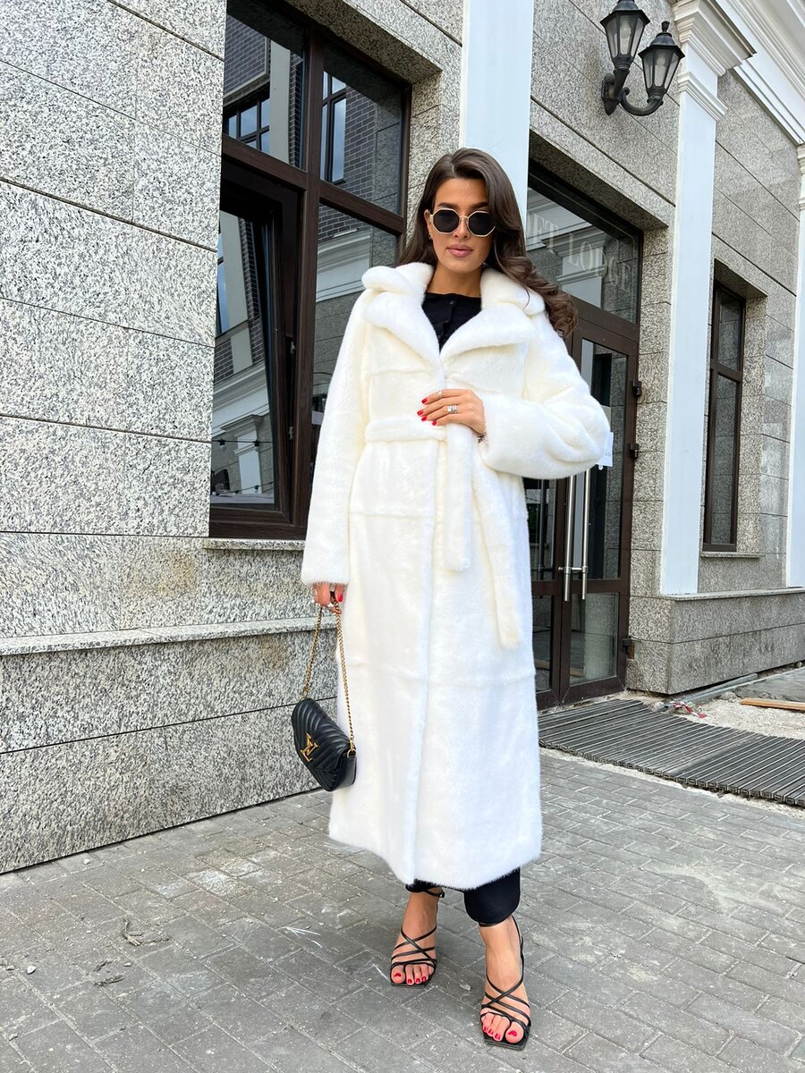 Длинная норковая шуба с английским воротом 