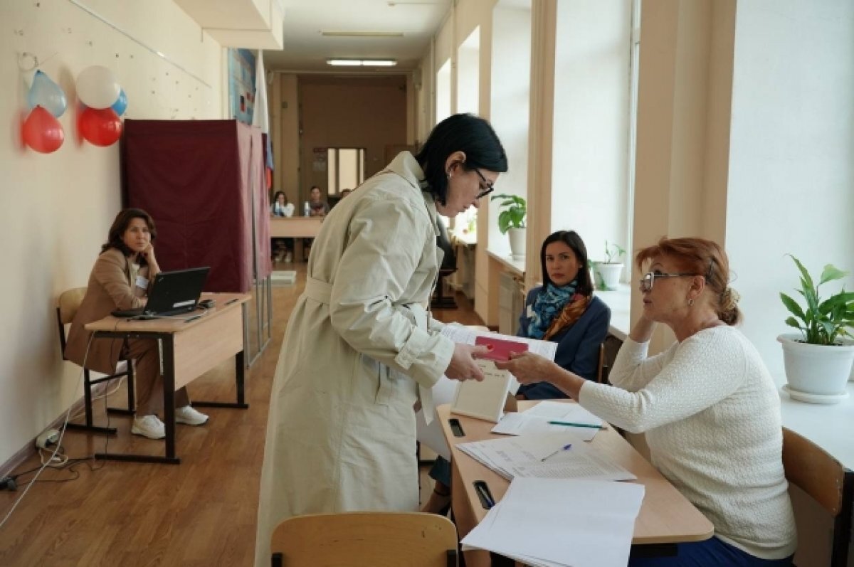    Более 1,2 миллиона человек приняли участие в выборах в Самарской области
