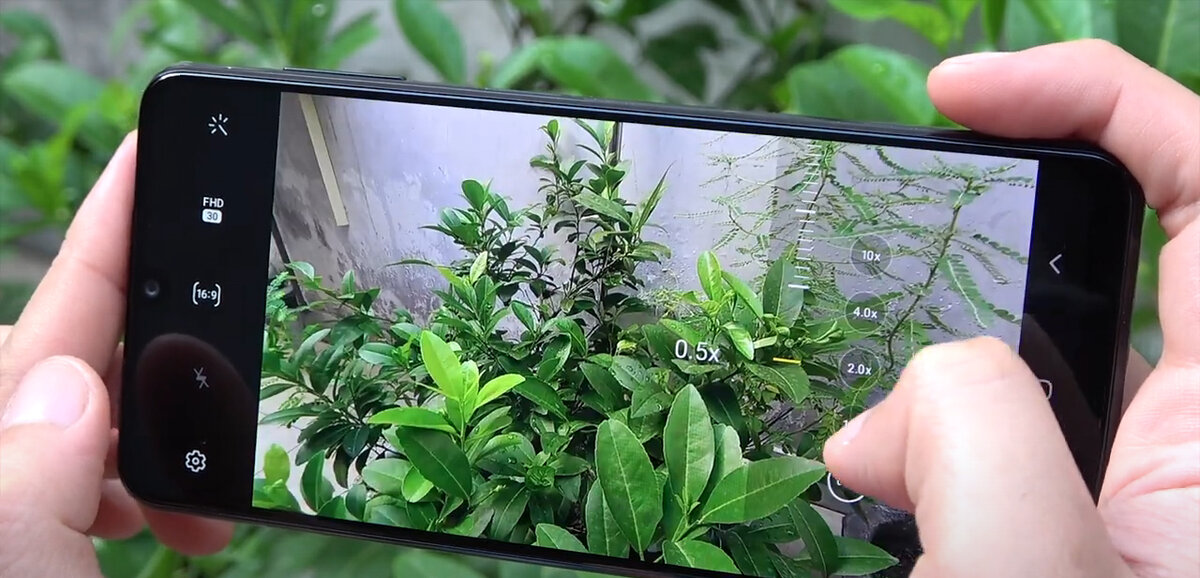 Скриншот видео с канала Infofull