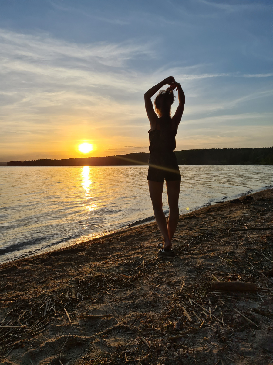 Расправь свои плечики вместе со мной.