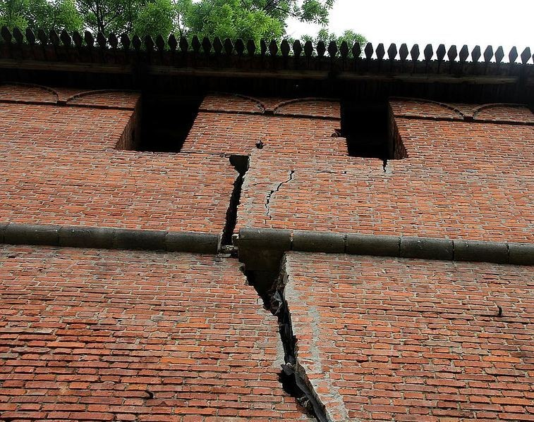  6 октября 2013 г. Газета «Pro Город» от 7 сентября 2013 г. писала: «Налажен свободный проход через Зачатьевскую башню (0+).-39