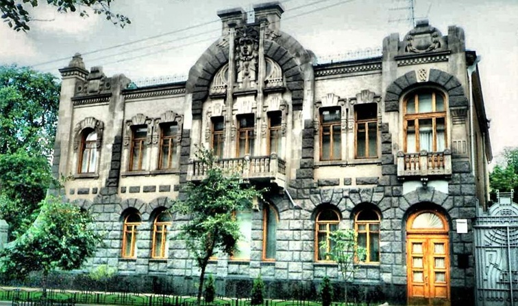 Экскурсия по Cтольному граду Киеву часть 1.