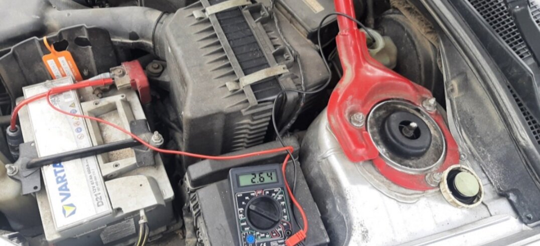 Лансер 9, замена 8 месяцев назад