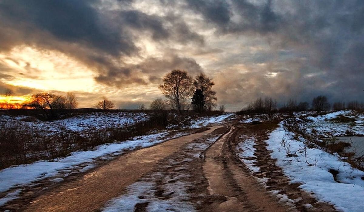 Такой унылый пейзаж я наблюдала из окна маршрутки