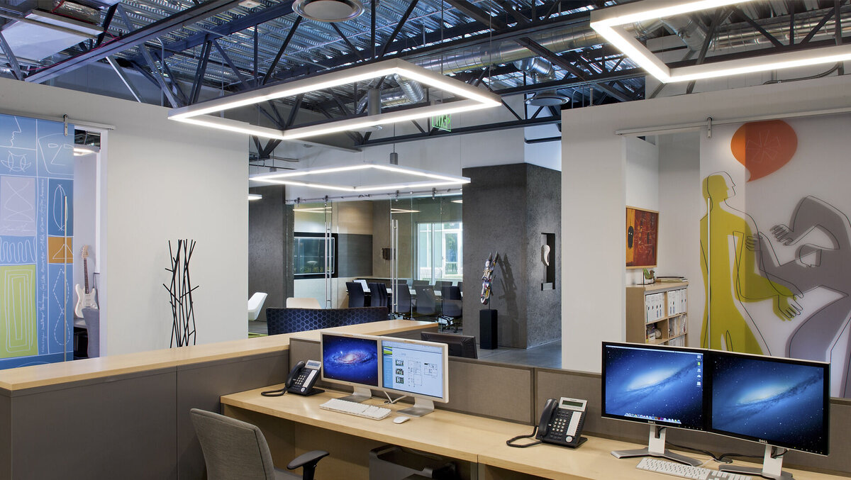 Качественная мебель, как основа работы офиса