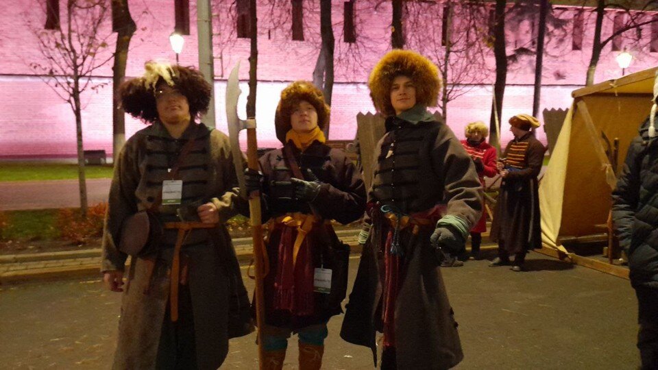     Костюмированное представление в честь праздника. Анастасия СТЕПАНЕНКО