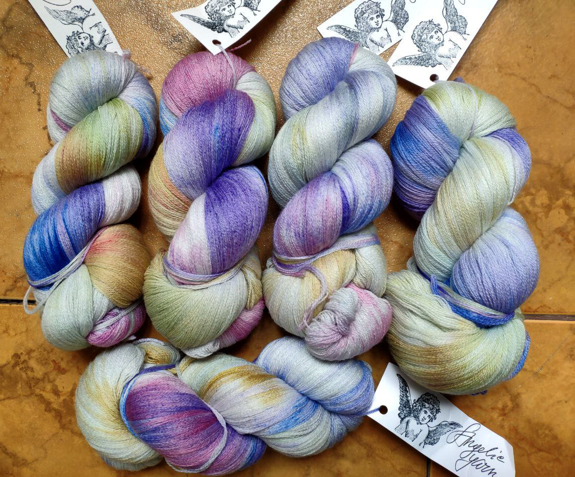 Пряжа скрученная в пасмы