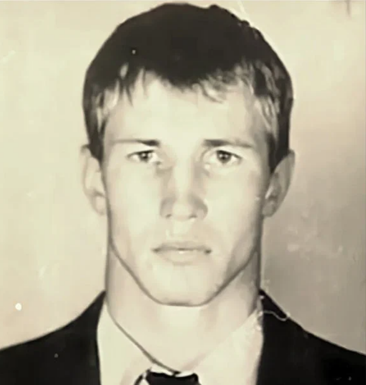 Опг спортсмены. Владимир Лабоцкий. Бандит Владимир Лабоцкий Новокузнецк. Владимир Лабоцкий Новокузнецк ОПГ. Новокузнецкая ОПГ Шкабара.