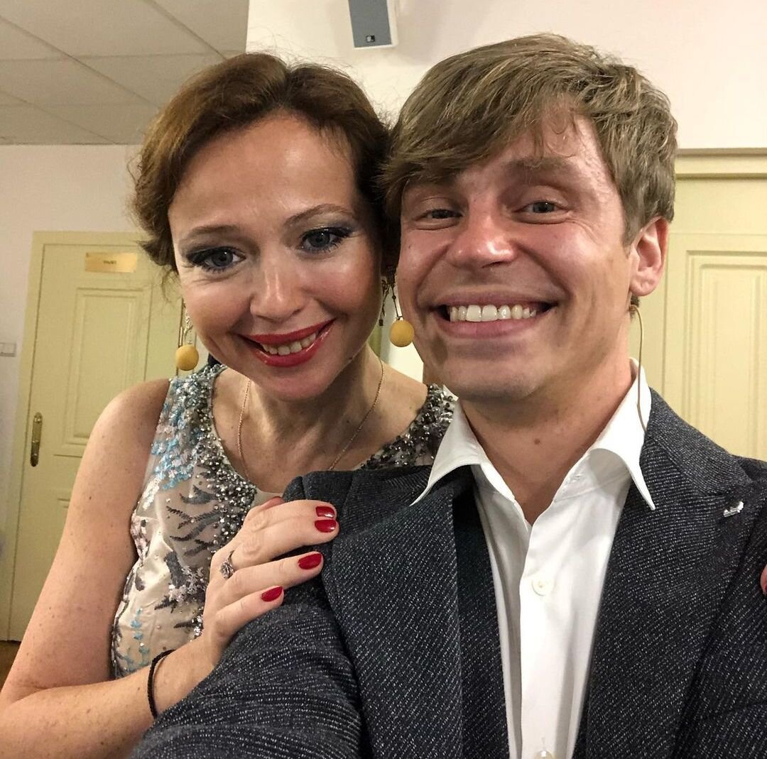 актриса прославилась после сериала "Кадетство", фото из личного блога 