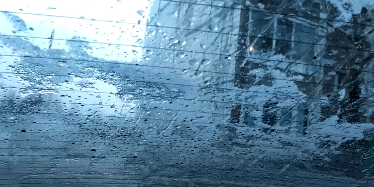 Нанёс размораживатель. 