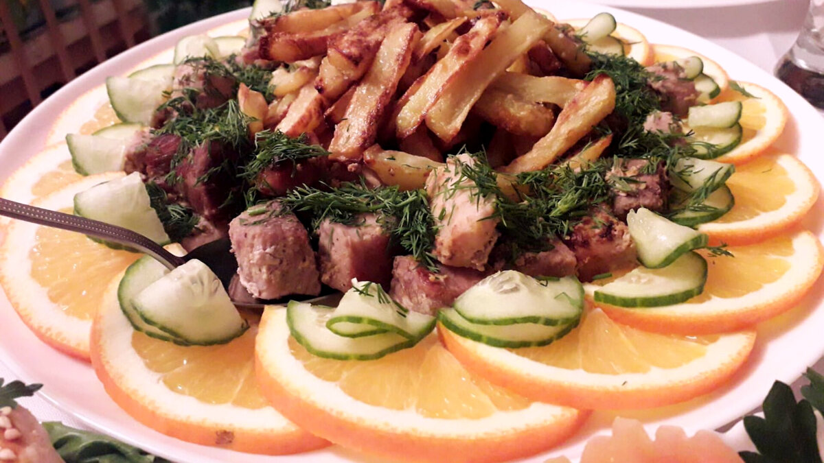 Свинина в апельсиновом соке