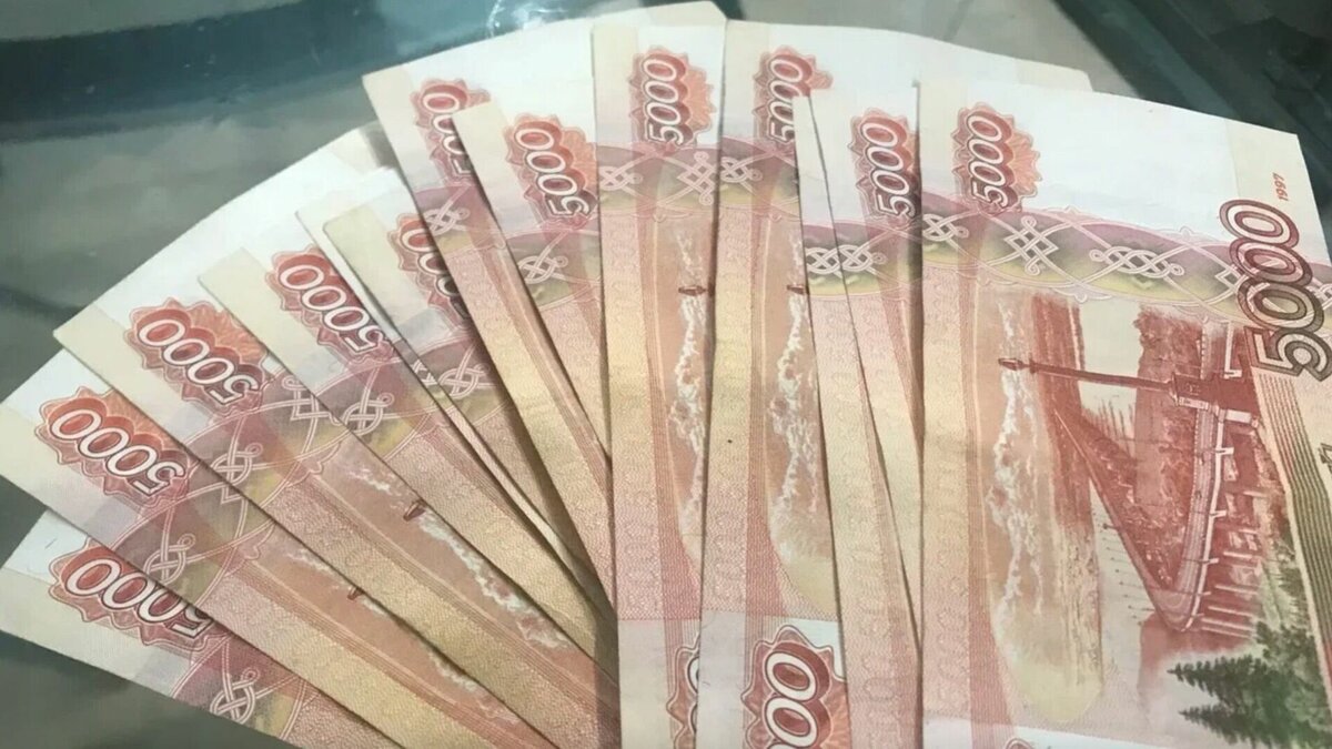     В Ново-Савиновском районном суде стартовало судебное заседание по уголовному делу в отношении 28-летнего казанца Максима Сидорова. Его обвиняют в мошенничестве на 4,8 млн рублей, которые он обманом получил от хоккеиста «Ак Барса» Артура Бровкина. Об этом пишет «Бизнес Онлайн».