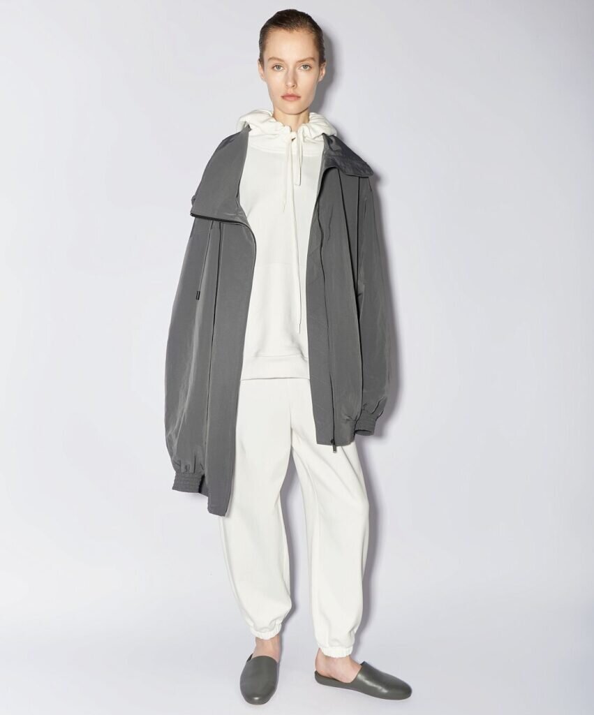 Ushatava, 8500 рублей smirnov  📷
