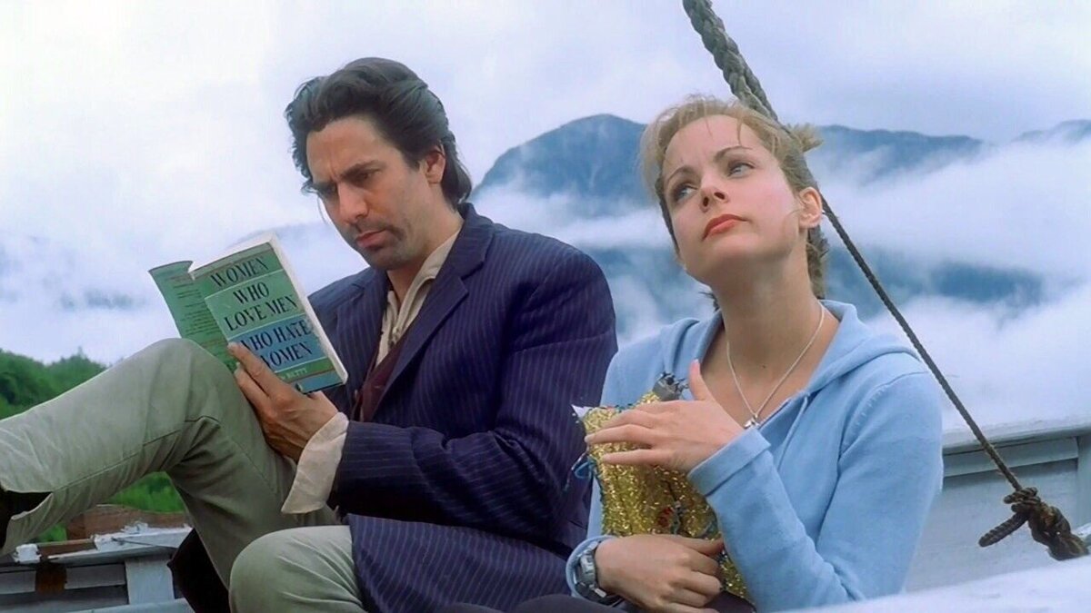 Кадр из сериала «10 королевство»