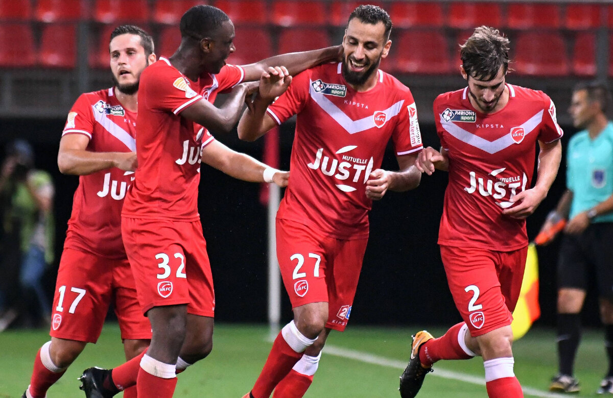 Валансьен - дважды выигрывал бронзовые медали Лиги 1