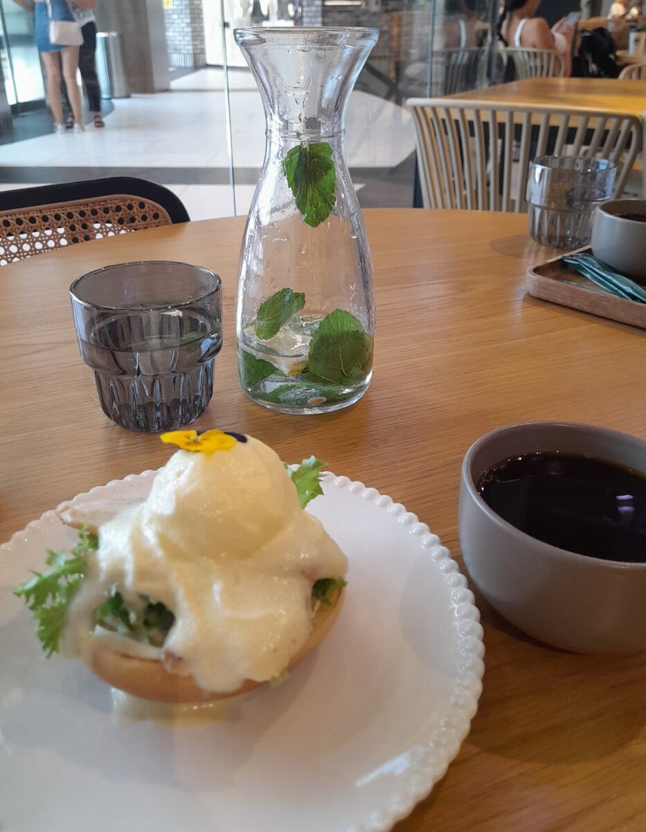 Бриошь с индейкой, 270 рублей