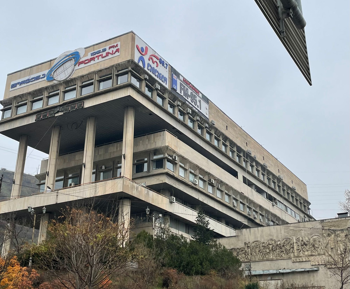 Адрес: 3 Iuri Gagarini St, Tbilisi, Georgia