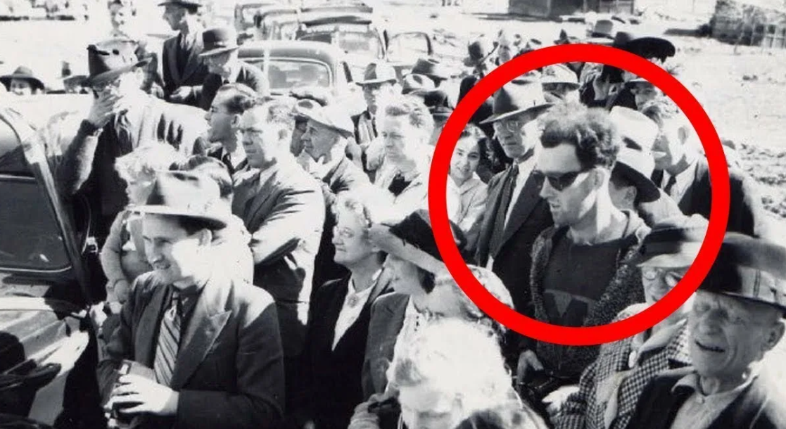 Винсент кассель в молодости. John titor путешественник во времени. Венсан кассель. Кассель путешественник во времени. Джон тайлер путешественик во времини.