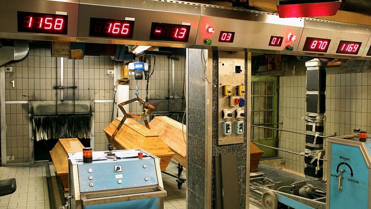     Наличие крематория в Ставропольском крае может подтолкнуть «колеблющихся» к данному способу захоронения, который не одобряется в православии, сообщил NewsTracker пресс-секретарь Пятигорской и Черкесской епархии протоиерей Михаил Самохин.