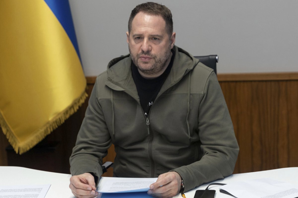    Андрей Ермак.