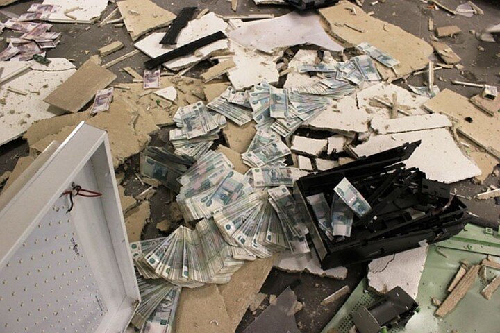    Дело оренбургских «потрошителей» банкоматов завершено и направлено в суд   Белов Михаил Александрович