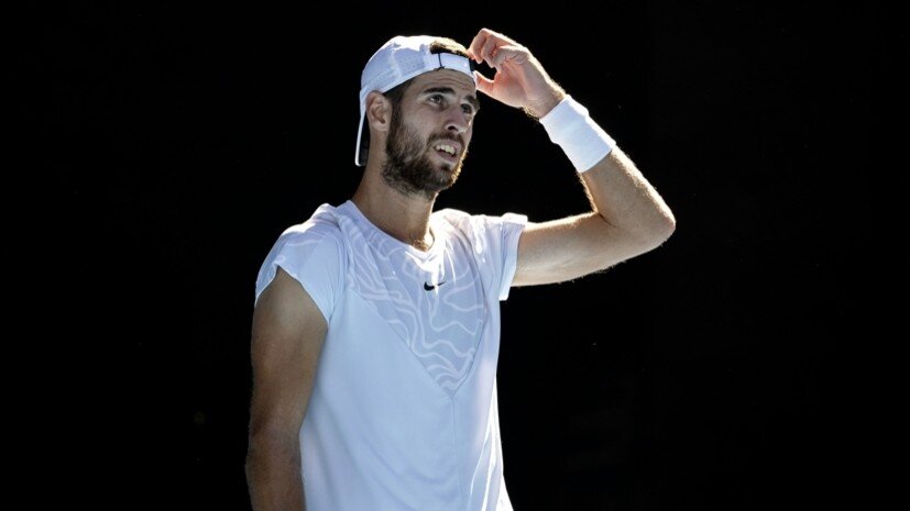     Российский теннисист Карен Хачанов Gettyimages.ru Will Murray / Contributor