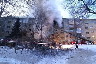    Взрыв газа в жилом доме в Новосибирске ©Telegram-канал "Раньше всех. Ну почти."