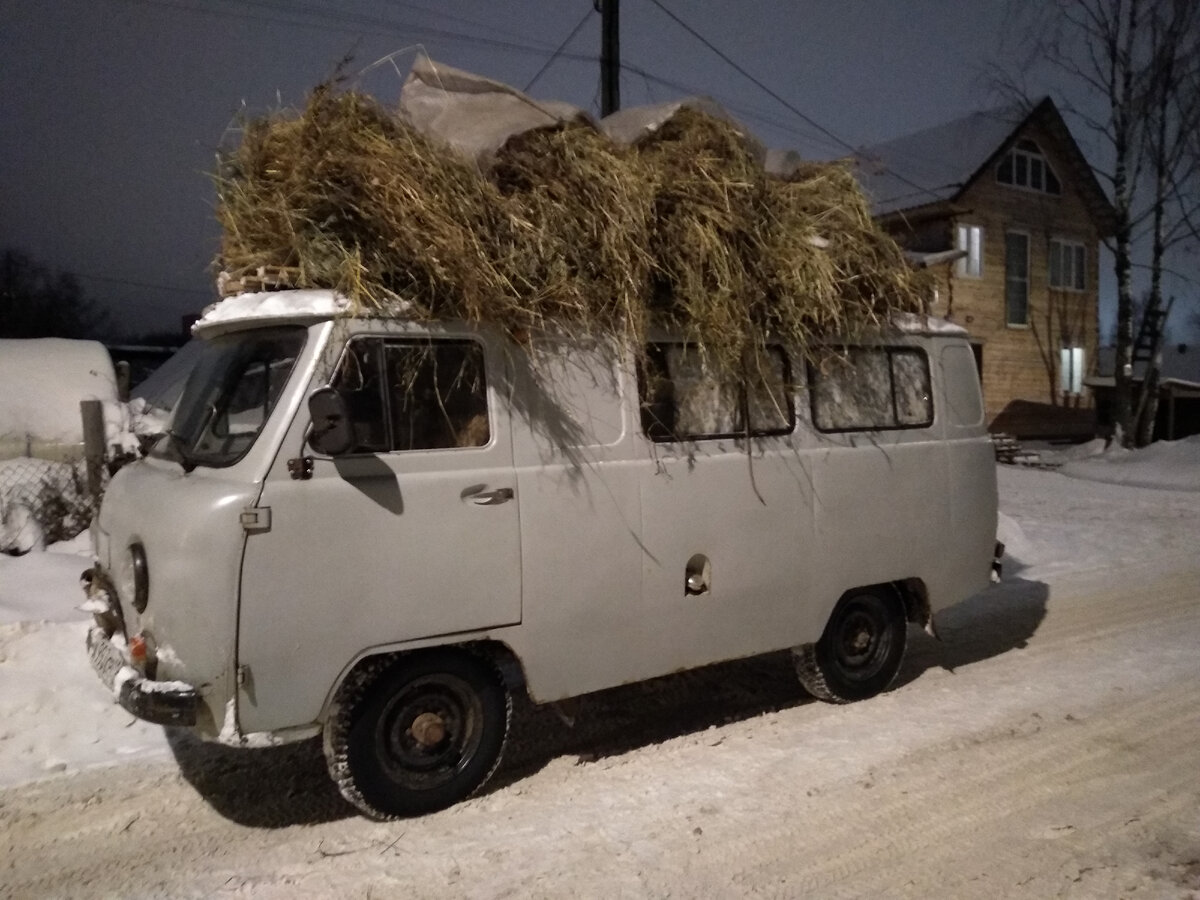 Доехал до дома! и вот так через весь город))