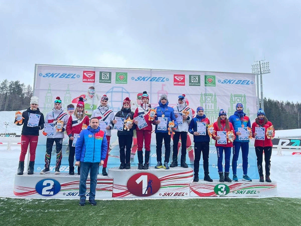 Смешанная эстафета. 🥇 RUS1 (Шаров, Дьякова, Кочегаров, Ляшенко); 🥈 RUS2 (Власов, Долматова, Иванов, Невьянцева); 🥉 BLR1 (Морозов, Мачехина, Губенко, Пинчук)