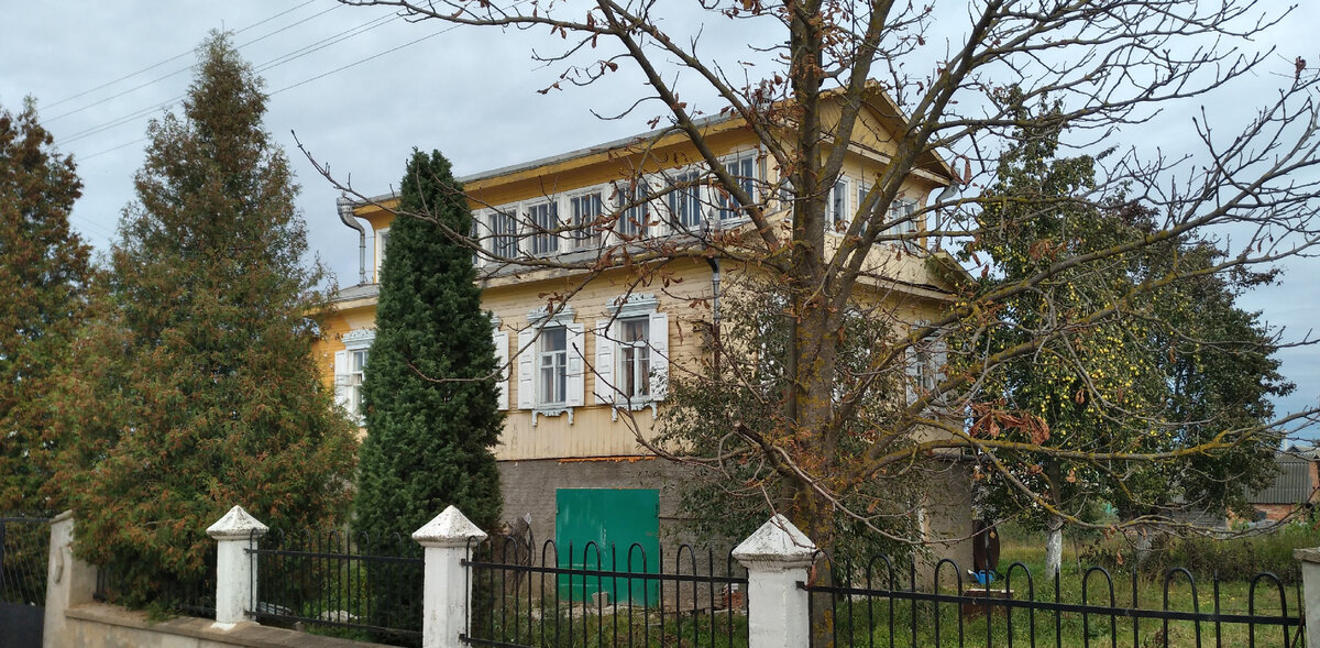 Всё тот же дом, построенный в СССР