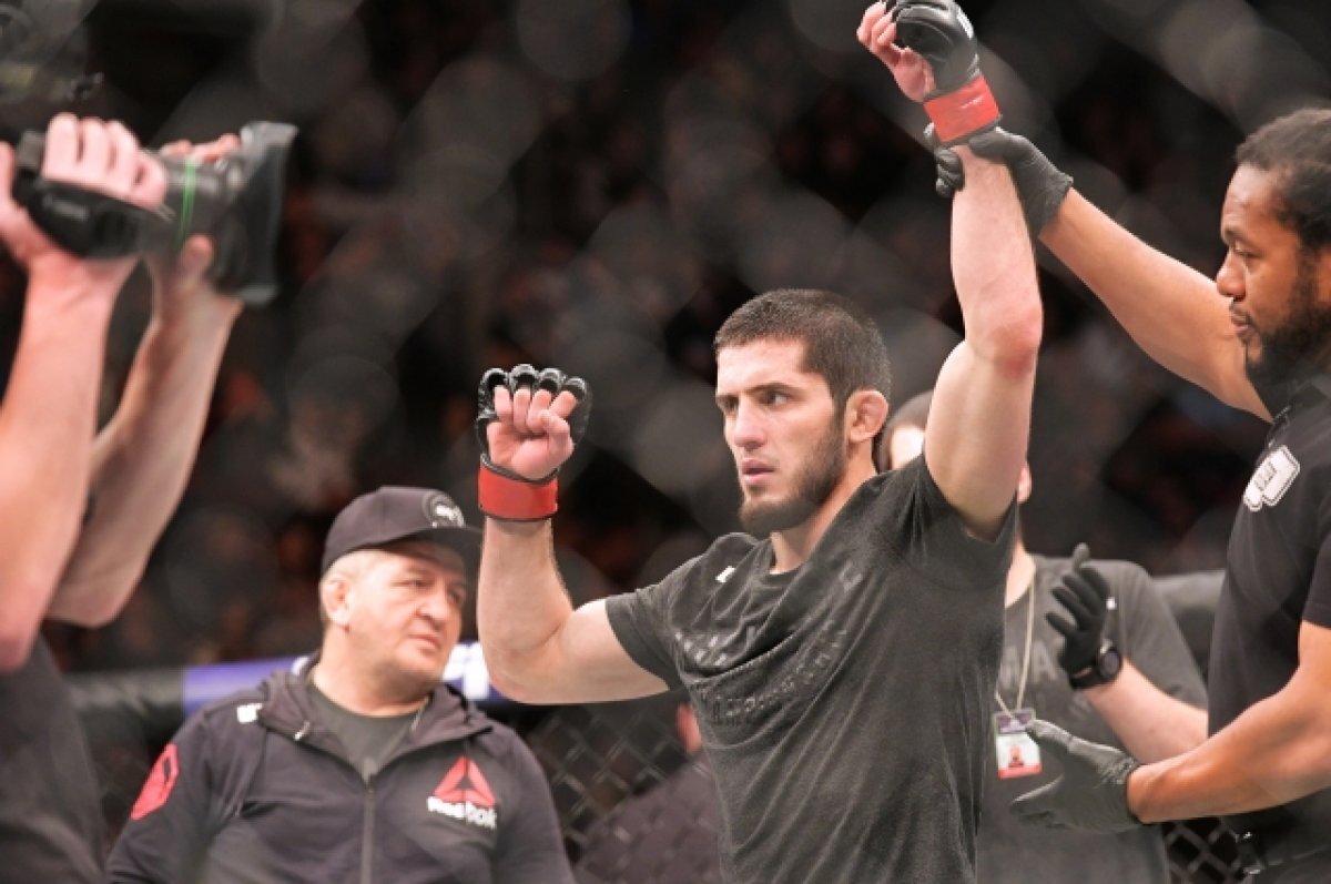    Ислам Махачев