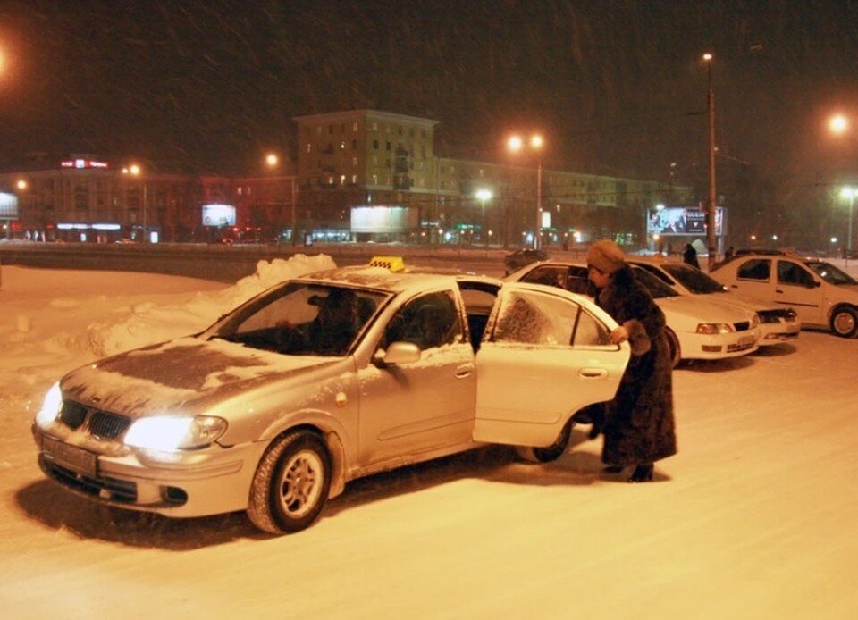     Такси Олег УКЛАДОВ