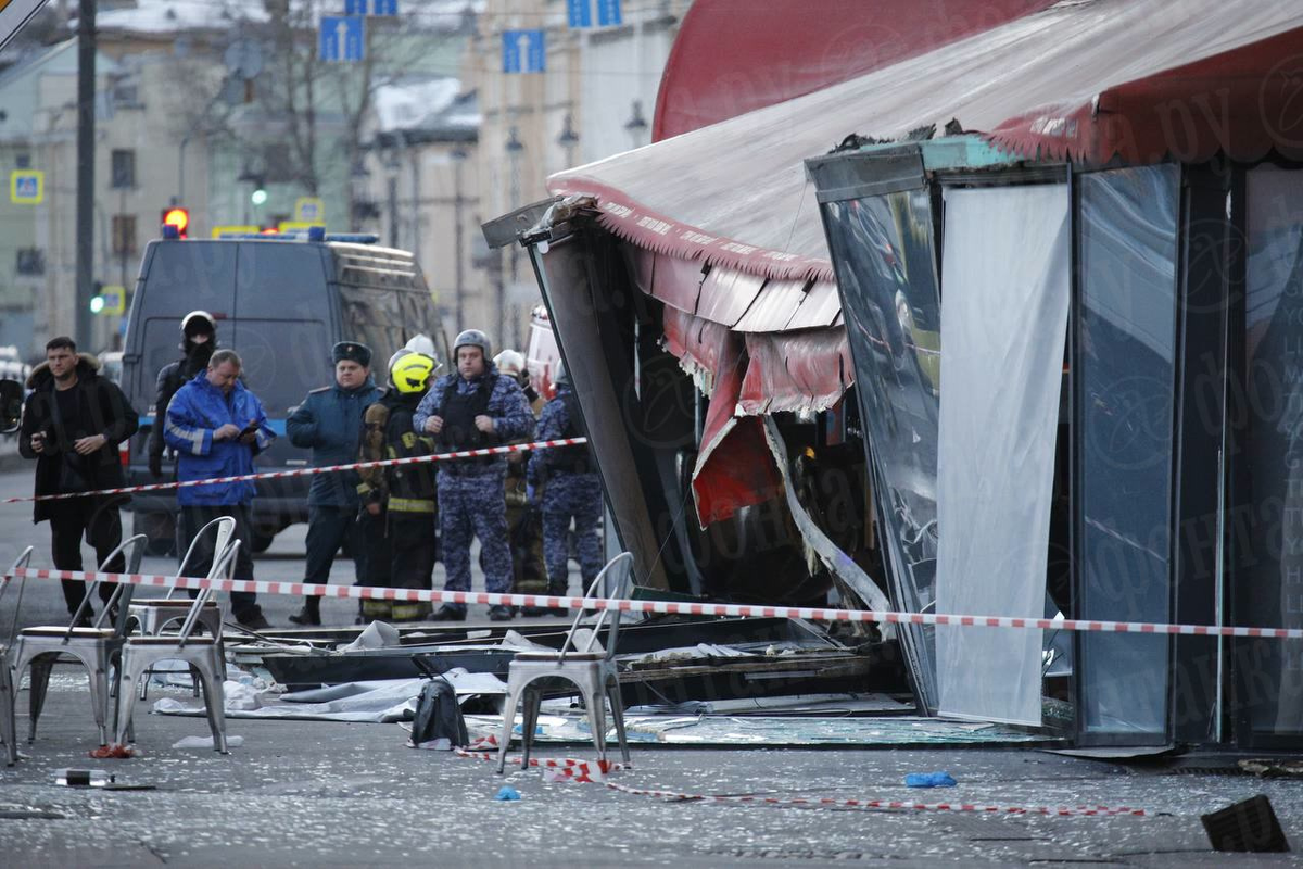 Во сколько произошел теракт вчера. Взрыв в кафе в Санкт-Петербурге 2 апреля 2023 года.