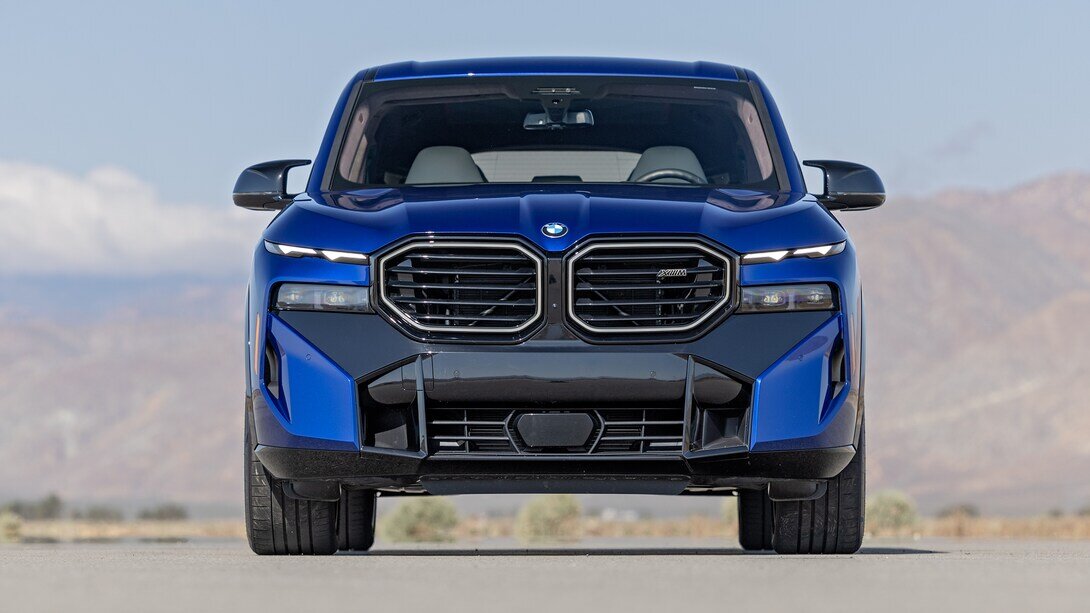 BMW XM