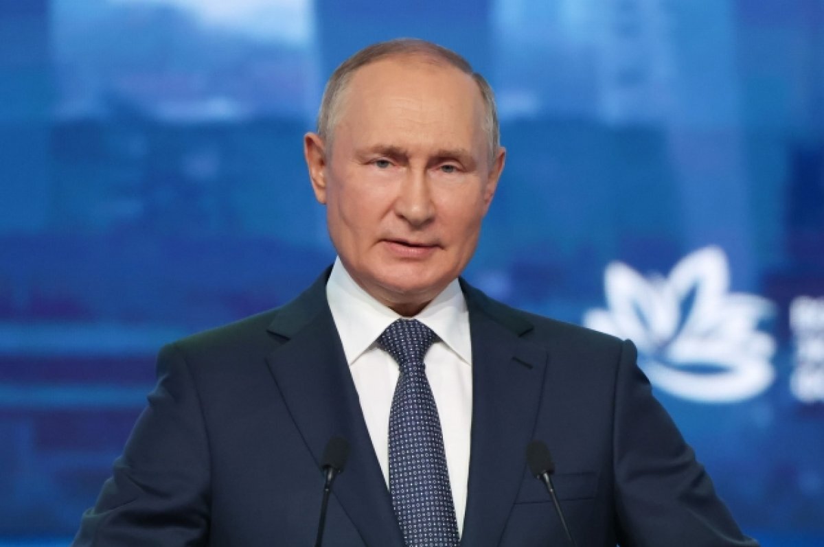    Владимир Путин прибыл во Владивосток