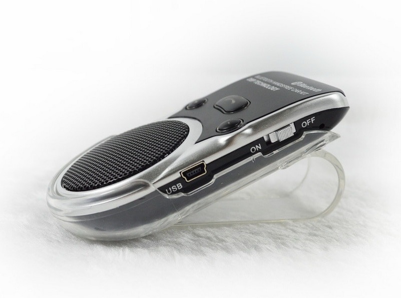 Lg hfb-500 bluetooth solar speakerphone car-kit-review