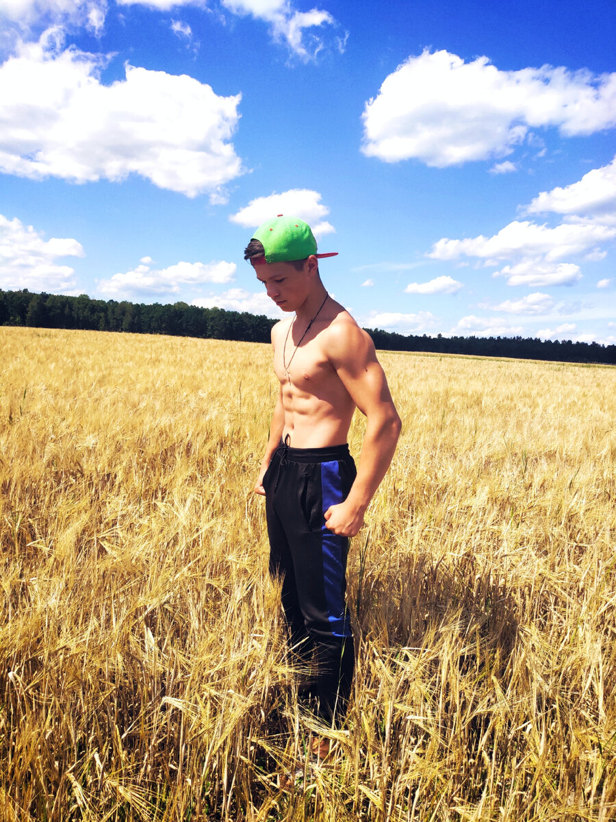 К этой форме я шел 3 месяца ежедневных тренировок.