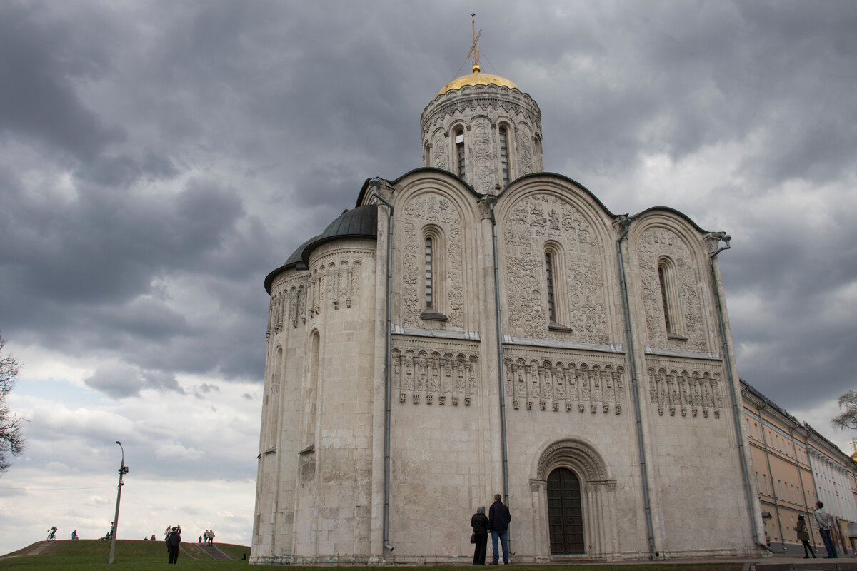 Фото владимир дмитриевский собор