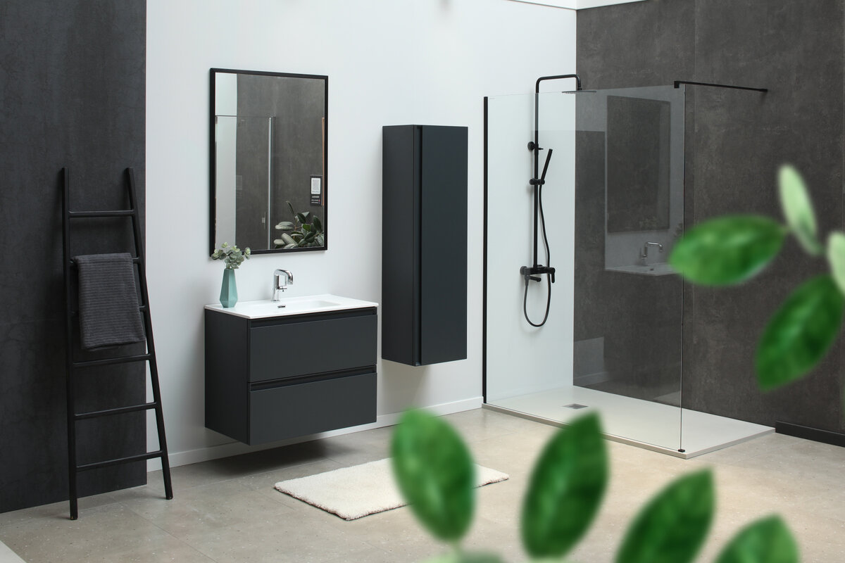 Мебель для ванны и душевое ограждение бренда Allen Brau